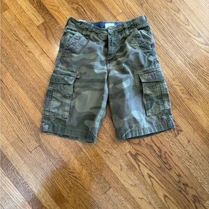 Boys Cargo Camo Shorts‎